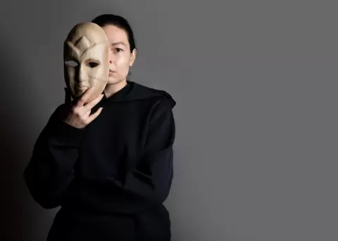 C�mo las apariencias desgastan mente, cuerpo, finanzas y autenticidad personal.