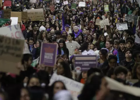 Marcha por el D�a Internacional de Eliminaci�n de la Violencia contra la Mujer este martes, 25 de noviembre de 2025, en Quito (Ecuador).