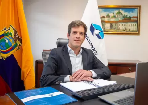 Leonard Bruns renunci� a la gerencia de Petroecuador el 25 de noviembre de 2025.