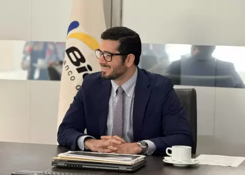 Bernardo Cordovez fue designado como nuevo presidente del Consejo Directivo del IESS.