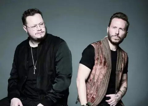 Sin Bandera regresa con nuevo sencillo, �lbum y gira internacional