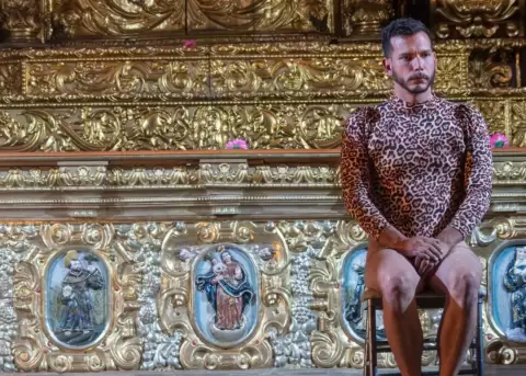 Municipio de Quito responde a la pol�mica de 'Arist�cratas' (foto) en la capilla del Museo de la Ciudad.