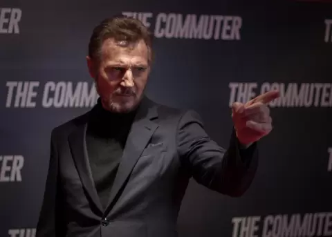 Pol�mica: Liam Neeson presta su voz a documental antivacunas.