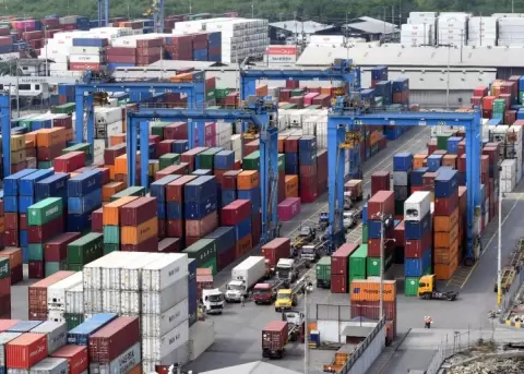 Sector p�blico y privado impulsan cambios al sistema aduanero para 2026