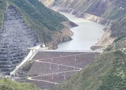 Embalse de Mazar el 19 de abril de 2024.