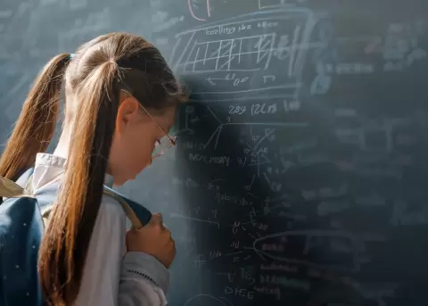 La exigencia constante de �xito en la infancia y la adolescencia puede causar ansiedad y afectar la autoestima.