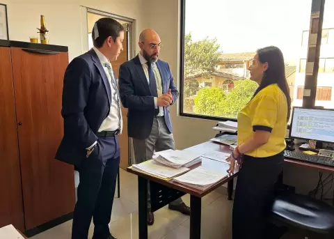 Mario Godoy, presidente del Consejo de la Judicatura y Henry Gaibor, director provincial de Pichincha.