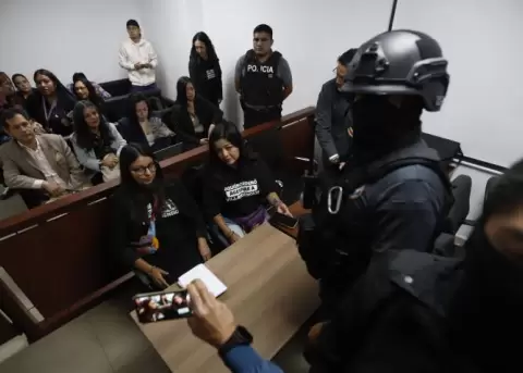 Tamia y Amanda Villavicencio, hijas de Fernando Villavicencio.