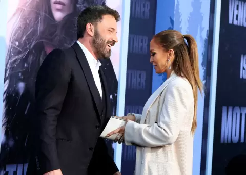Jennifer Lopez y Ben Affleck no logran vender su mansi�n.