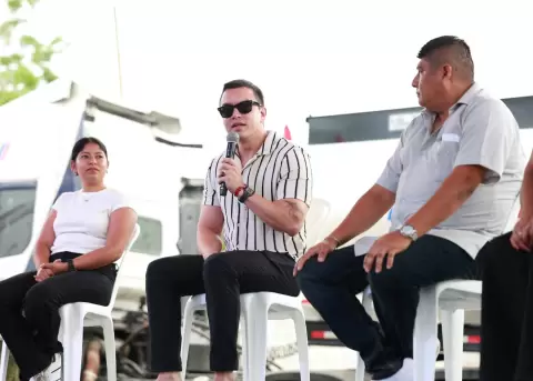 El presidente de la Rep�blica, Daniel Noboa, en un evento en Ol�n, Santa Elena, el 29 de diciembre de 2025.