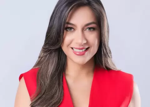 Andrea B�ez, su vida tras c�maras.