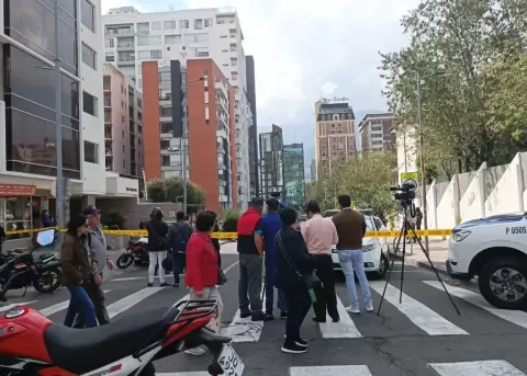 Intento de asalto en la una pasteler�a de las calles Irlanda y Austria, en el norte de Quito.