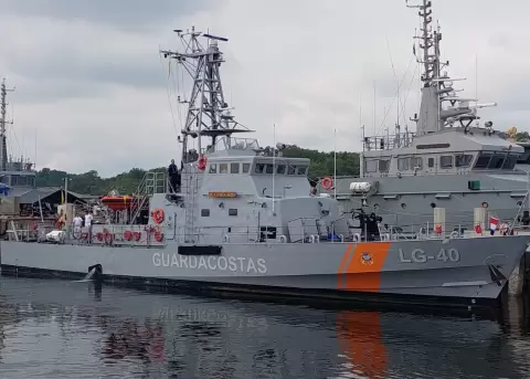 Armada incorpora la lancha guardacostas Isla Santa Rosa para reforzar la seguridad mar�tima