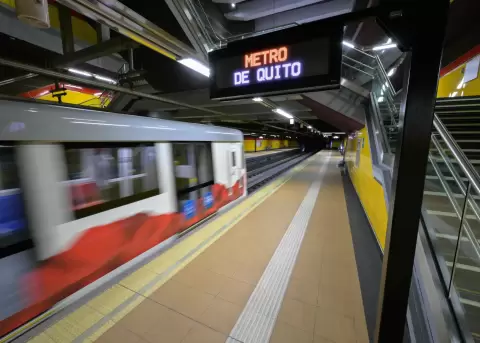 Metro de Quito.