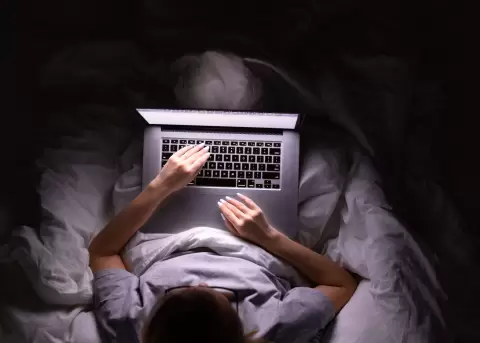 Descansar en hiperconectividad: l�mites, sue�o y pausas que funcionan.