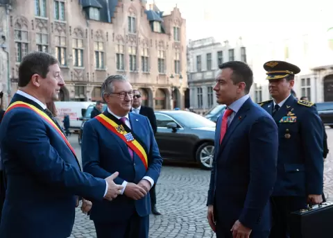 Daniel Noboa, presidente de la Rep�blica y el alcalde de Brujas, en B�lgica.