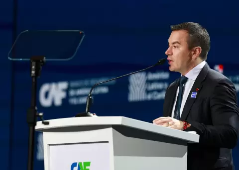 Noboa desde Panam� dice que hay "criminales que se pasean entre pa�s y pa�s haciendo desmadres"