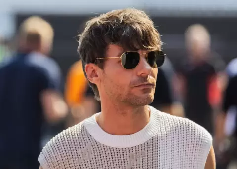Louis Tomlinson lanza un nuevo �lbum.