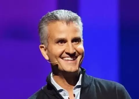 Disney designa a Josh D'Amaro como nuevo CEO global.