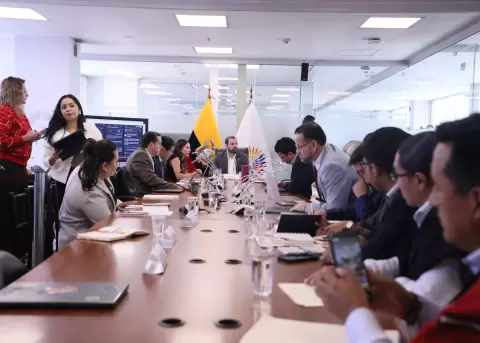 Proyecto de Ley de GAD supera comisi�n y avanza al primer debate en el Pleno