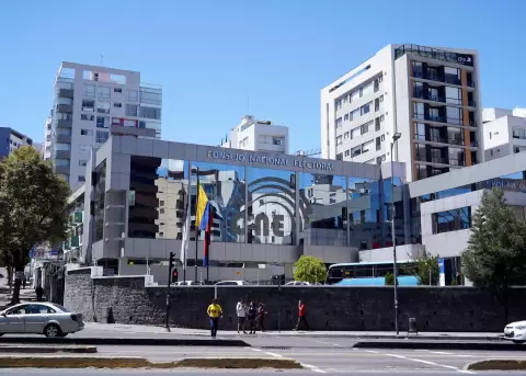 Equilibrio constitucional y poder Estatal