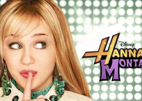 Icono Disney, nostalgia, Miley Cyrus, aniversario, celebraci�n, fans, especial, memoria, m�sica, legado.