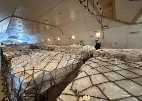 Entrega de 65 toneladas de insumos m�dicos de Estados Unidos a Venezuela.