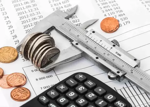 Modernizaci�n tecnol�gica, inversi�n y un enfoque en la eficiencia son algunos de los desaf�os a los que Ecuador se enfrenta en el �mbito energ�tico.