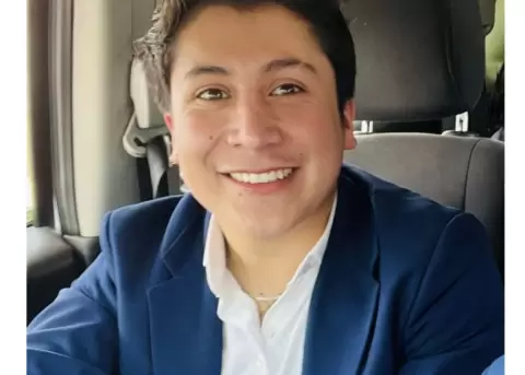 H�ctor Enr�quez, joven desaparecido en Quito, el 18 de febrero de 2026.