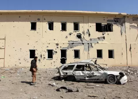 Da�os en una casa en Kandahar (Afganist�n) por el conflicto fronterizo con Pakist�n.