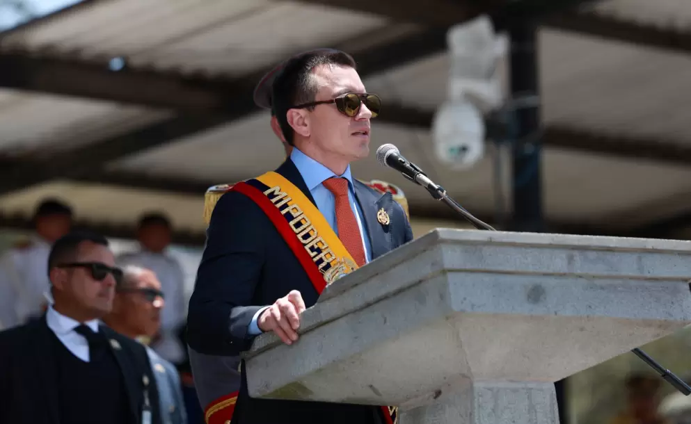 Noboa abre la posibilidad de recibir tropas de EE.UU. en Ecuador