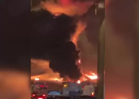 Bombardeo en la Embajada de Estados Unidos en Arabia Saudita.