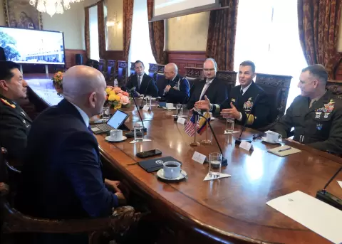 Reuni�n entre el gabinete de seguridad de Ecuador y el Comando Sur de Estados Unidos.