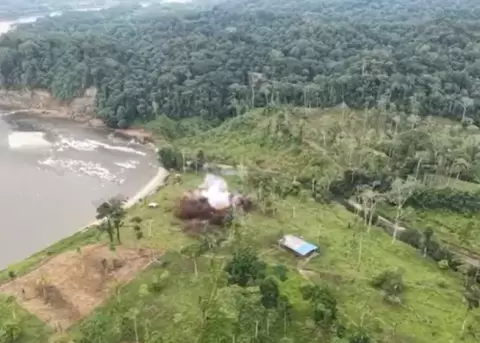 Ecuador y Estados Unidos ejecutan operaci�n contra base vinculada a los Comandos de Frontera