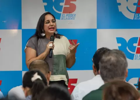 Revoluci�n Ciudadana anuncia acciones legales tras suspensi�n temporal dictada por el TCE