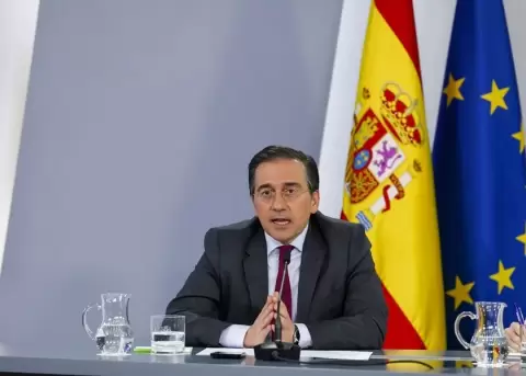 Evacuada con �xito la embajada de Espa�a en Ir�n, seg�n informa Albares