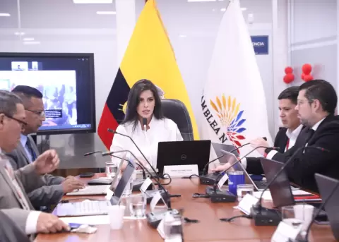 Sesi�n de la Comisi�n de Transparencia de la Asamblea Nacional.