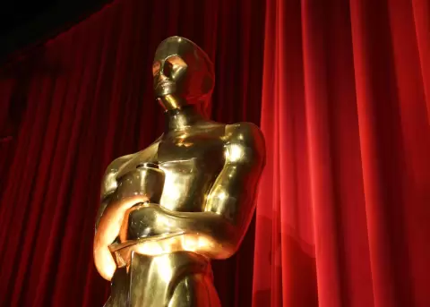 Ganadores, r�cords hist�ricos y momentos inolvidables marcaron los Oscar 2026.