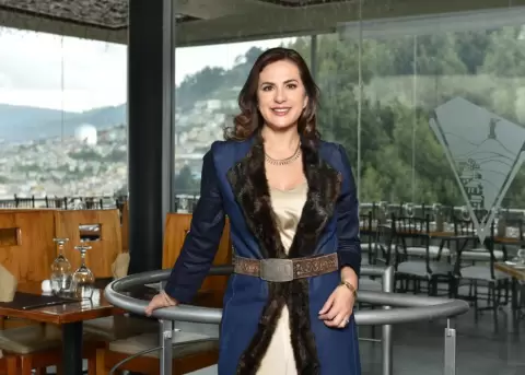 Mar�a Grazzia Acosta: designada como embajadora de Ecuador en Costa Rica