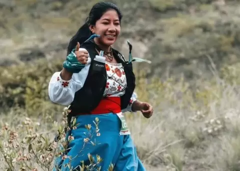 Yanna Guill�n hizo historia en Bolivia para Ecuador.