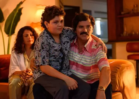 Redenci�n, memoria, narcohistoria, legado, familia, violencia, reflexi�n, pasado, transformaci�n, testimonio.