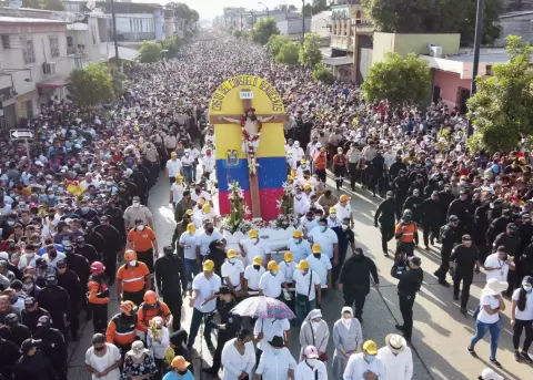 Feriado de Viernes Santo iniciar� a medianoche y se extender� con el fin de semana