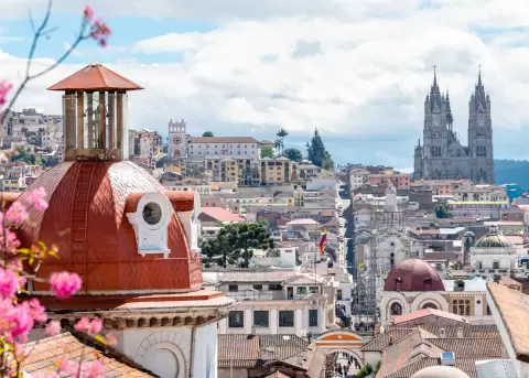 Quito destaca globalmente con nominaciones en premios tur�sticos internacionales.