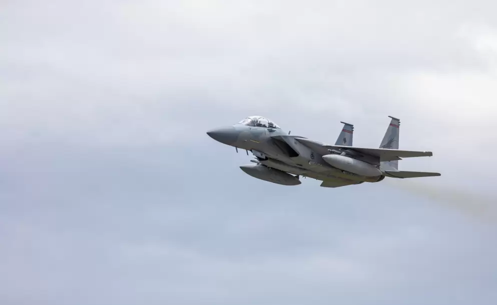 Avi�n de combate estadounidense fue derribado sobre Ir�n, seg�n fuentes de EE.UU.