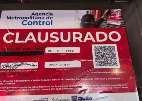 AMC clausura cl�nica dental en Quito