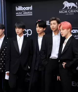 Estafas con entradas falsas de BTS alertan a fans latinoamericanos.