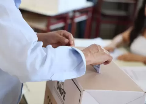 Elecciones generales de Per�, el 12 de abril del 2026.