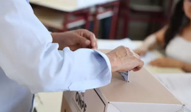 Elecciones generales de Per�, el 12 de abril del 2026.