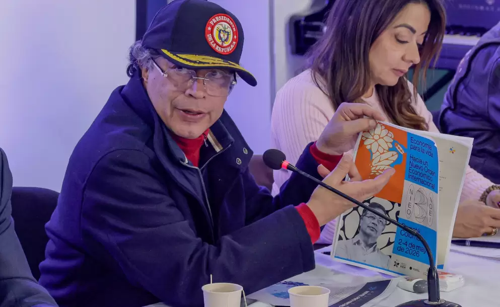 Petro desautoriza la subida de aranceles al 100 % para productos ecuatorianos