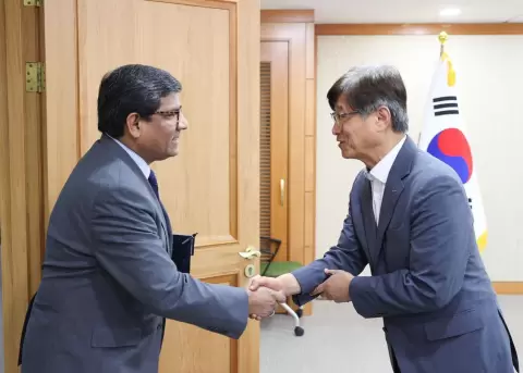 Ecuador apuesta por Asia: Asamblea aprueba acuerdo clave con Corea del Sur